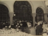 Festfeiern finden auch heute noch im sog. GroÃen Sprechzimmer an unserer Klosterpforte statt. In alter Zeit war der herrliche Raum in der Mitte durch ein Gitter geteilt; im vorderen Teil des Raumes saÃen die GÃ¤ste, im hinteren, nur von der Klausur aus zugÃ¤nglichen Teil die Schwestern des Konventes